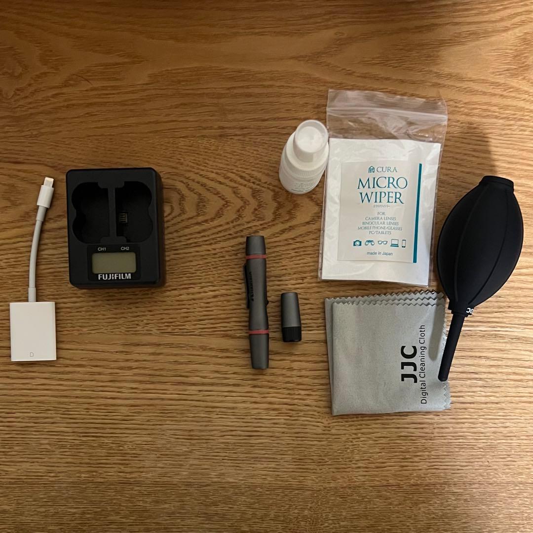 富士フイルム FUJIFILM X-T5 シルバー & XF35mmF1.4 R