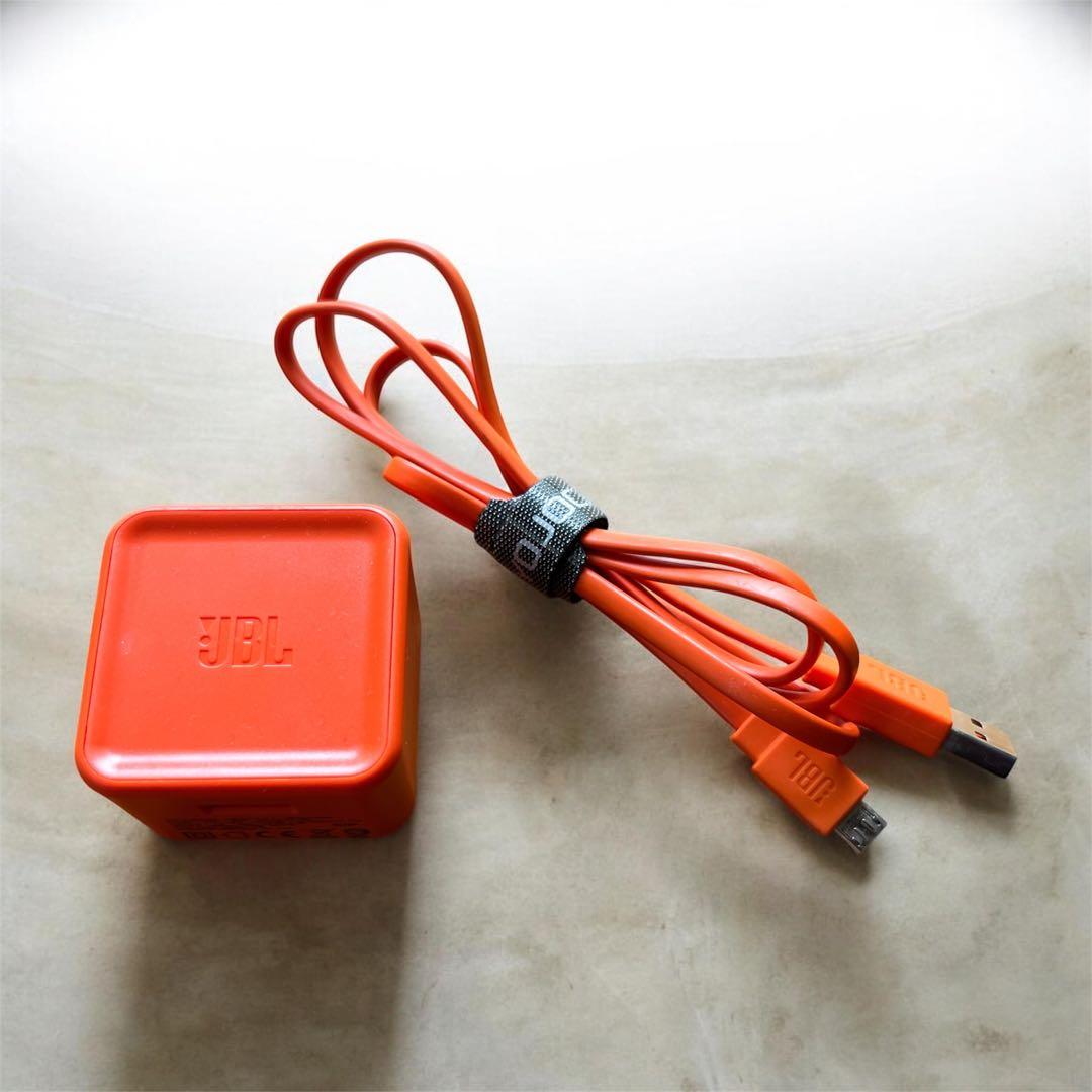 【美品】JBL CHARGE3 純正ケース付 Bluetooth スピーカー