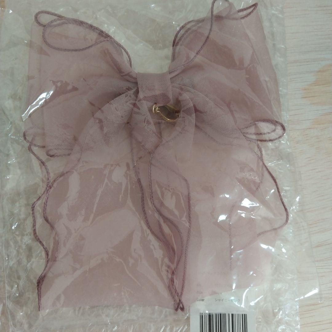 【非売品】piumモノグラム折りたたみミラー　オリジナルリボンクリップ