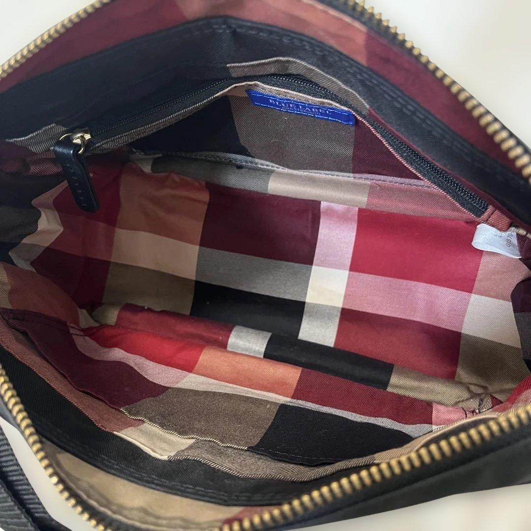 【美品】BLUE LABEL レッドチェック　ショルダーバッグ　ブラック