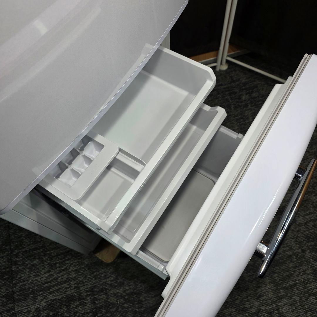 10640送料無料！2024年製！レトロデザイン！eangle 2ドア 冷蔵庫