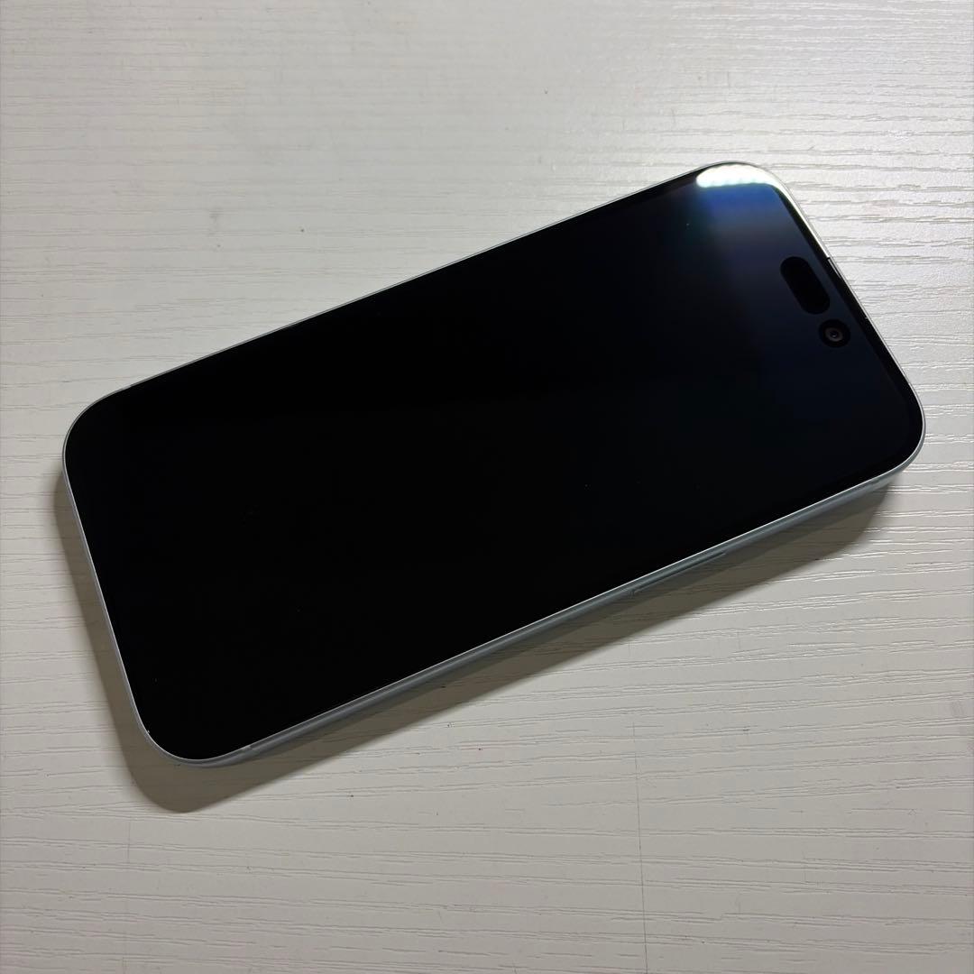 iPhone15 128GB ブルー SIMフリー 極美品