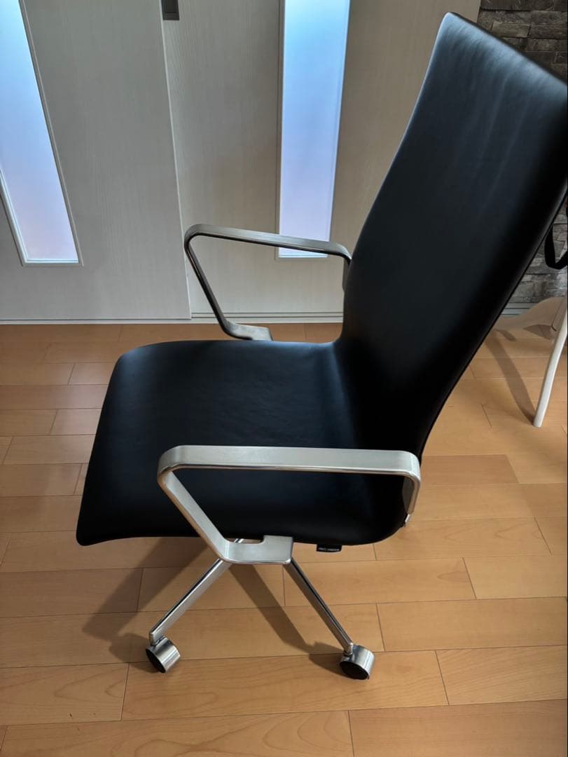 フリッツハンセン オックスフォードチェア　ブラック本革