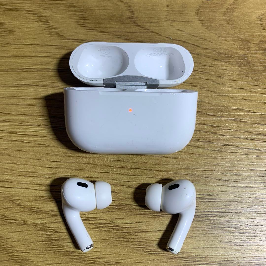 Apple AirPods Pro 第二世代　lightning