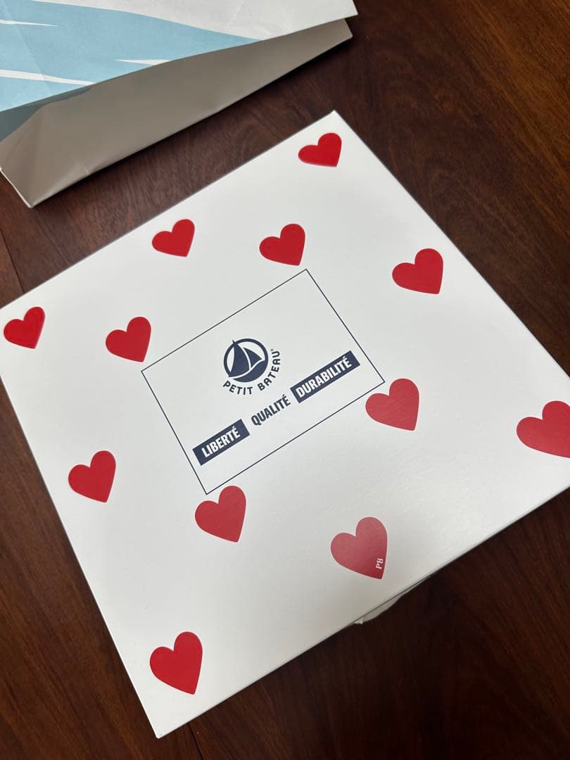 プチバトー　新品未使用　ギフト