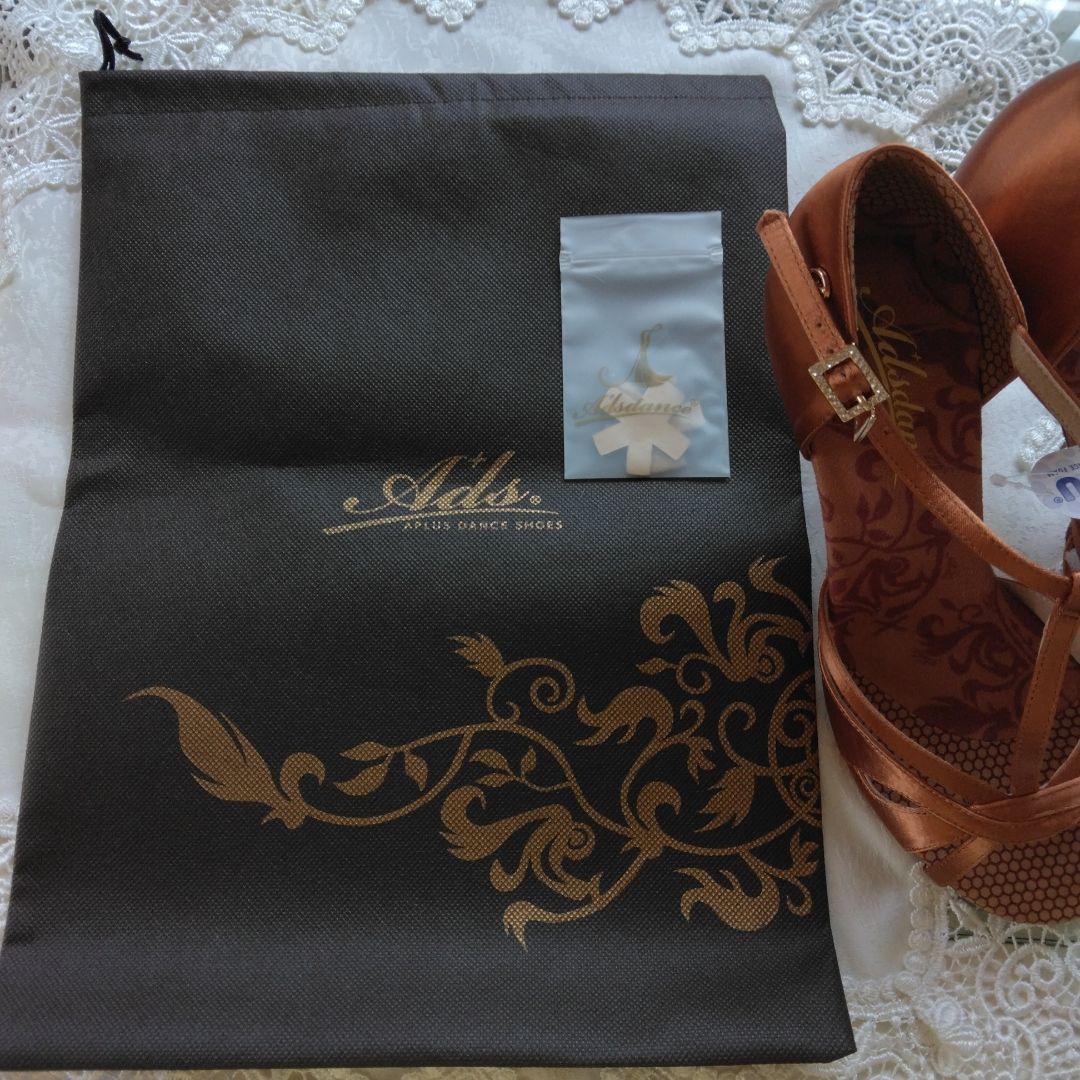 Ads ラテンシューズ