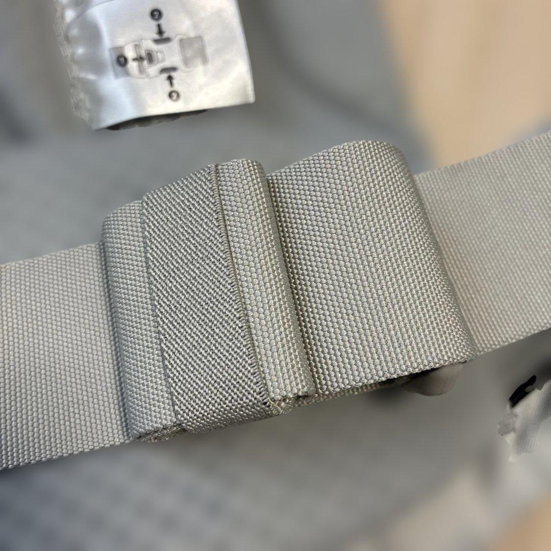 エルゴの抱っこひも　オムニブリーズ　パールグレー メッシュ ergo抱っこ紐