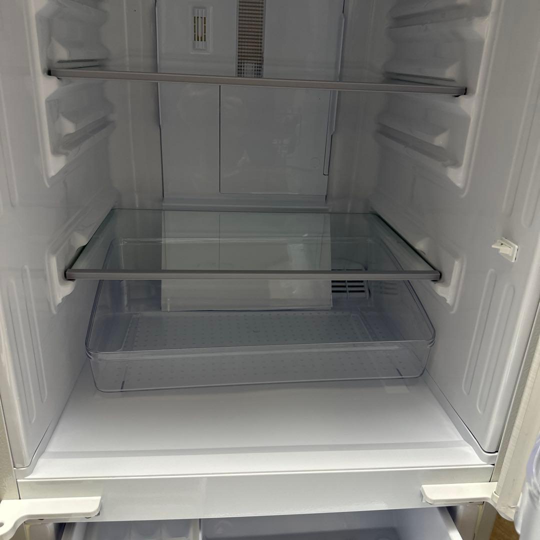 SHARP 冷蔵庫 ホワイト SJ-D14E-W （2019年式・137L)