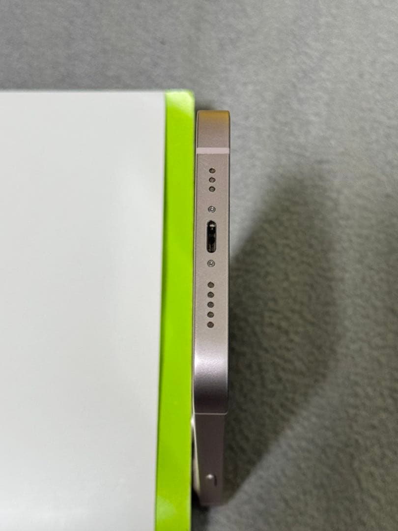 【美品】Apple iPhone 13 ピンク 256GB