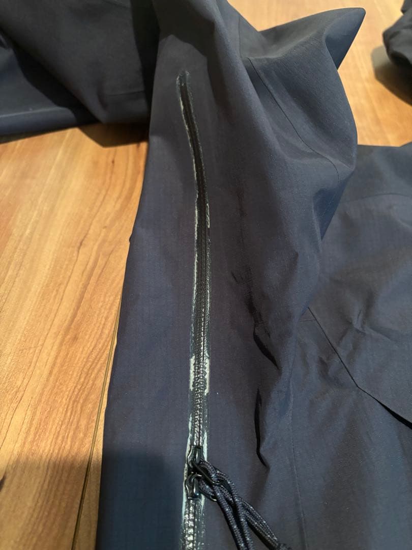 ARC'TERYX　Beta AR Jacket