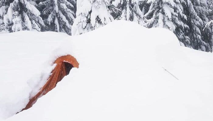 アルプス マウンテニアニング Highlands 3 4シーズンテント 冬用 雪