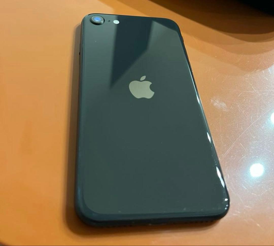 iPhoneSE (第2世代) 128GB ブラック
