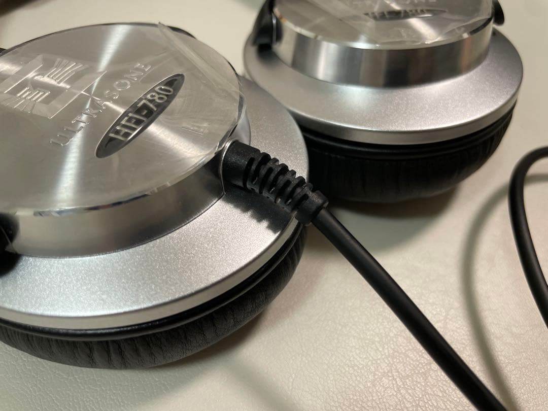 は*る様 ULTRASONE HFI-780 有線ヘッドホン