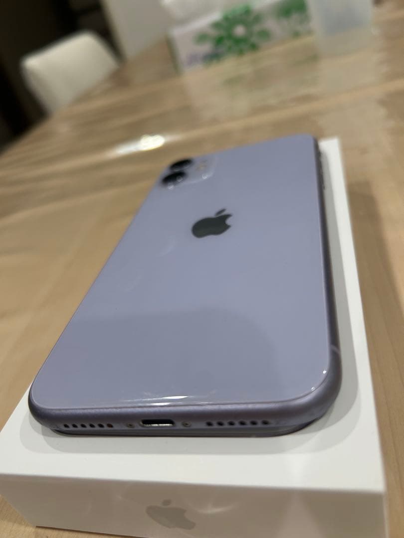 Apple iPhone 11 ラベンダー 本体