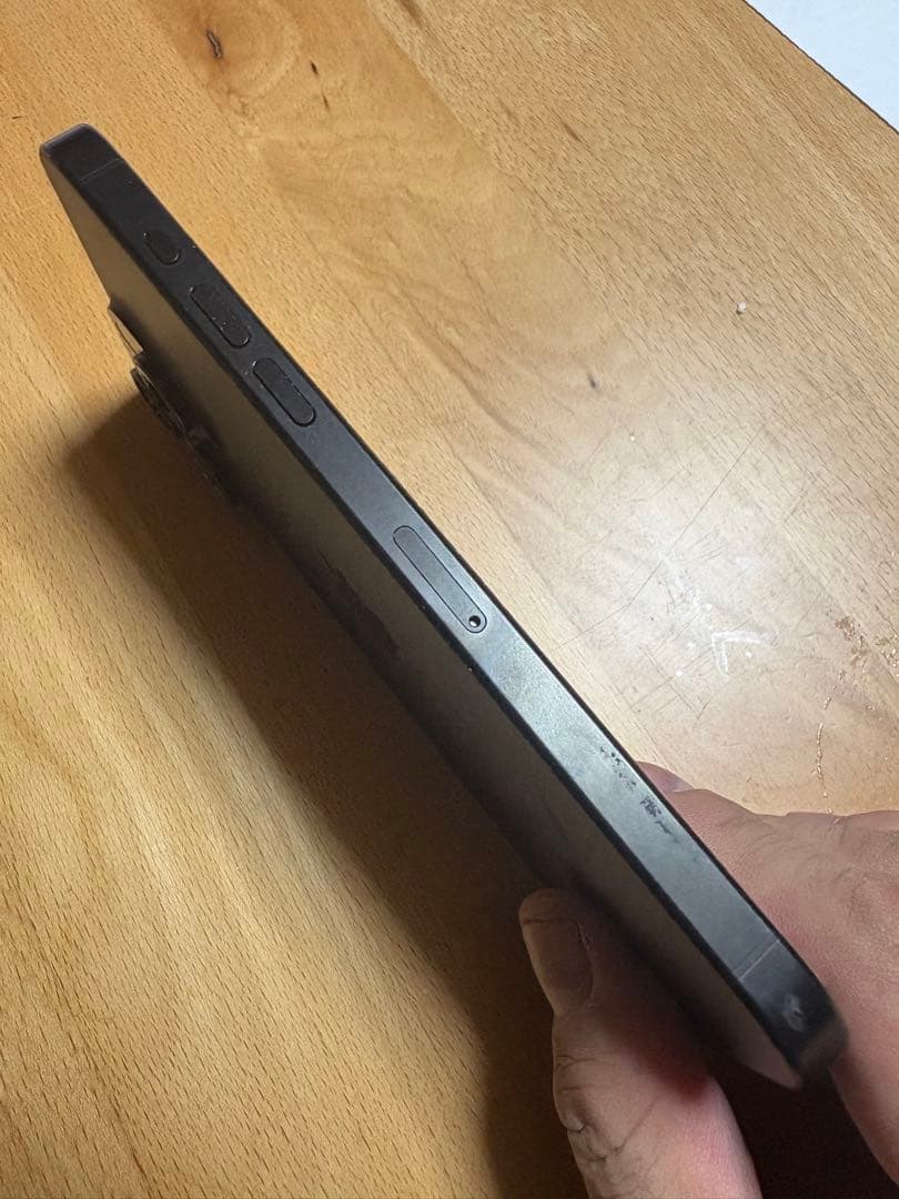 s*a様 iPhone 15pro MAX256GB ジャンク