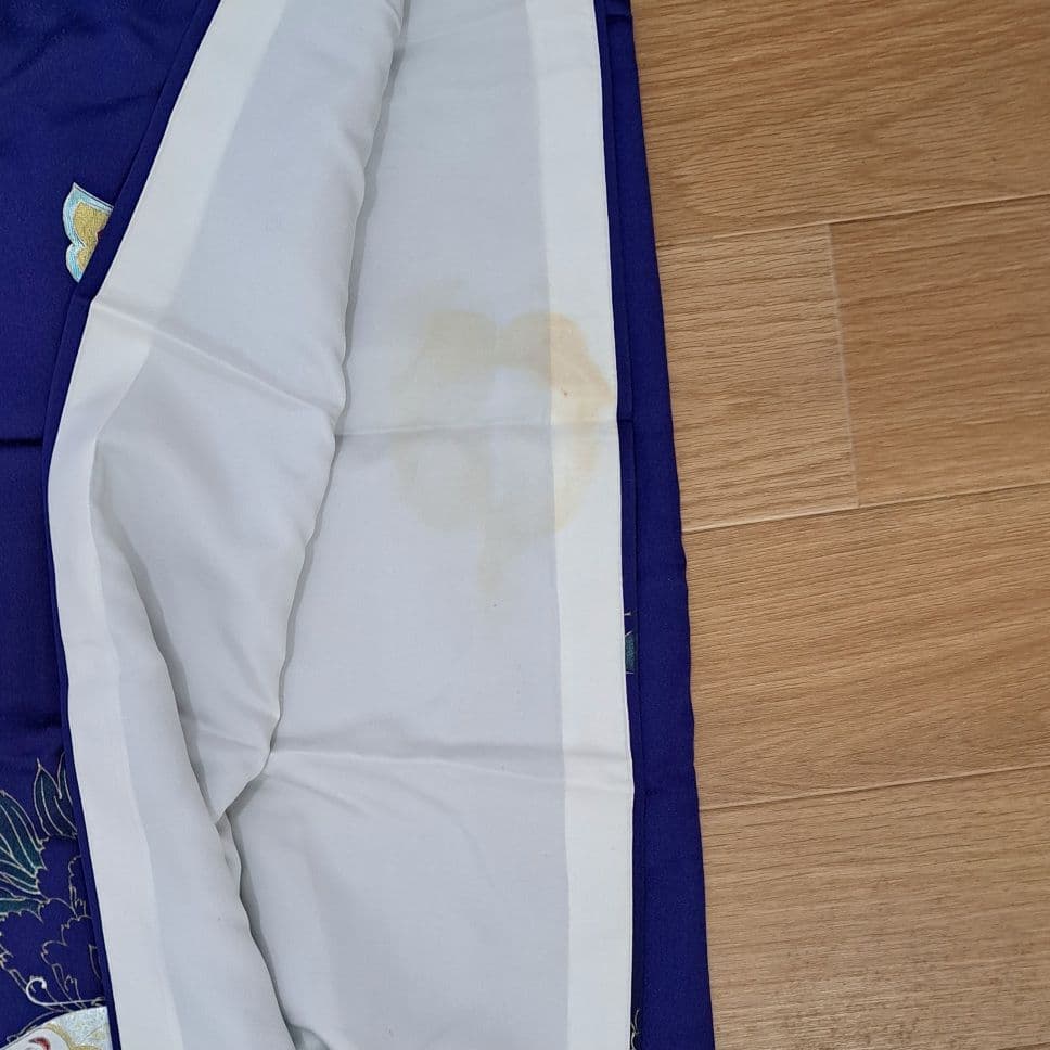 今大変お得な 正絹振袖セット 濃ブルー地金彩蝶柄 成人式 卒業式にも最適