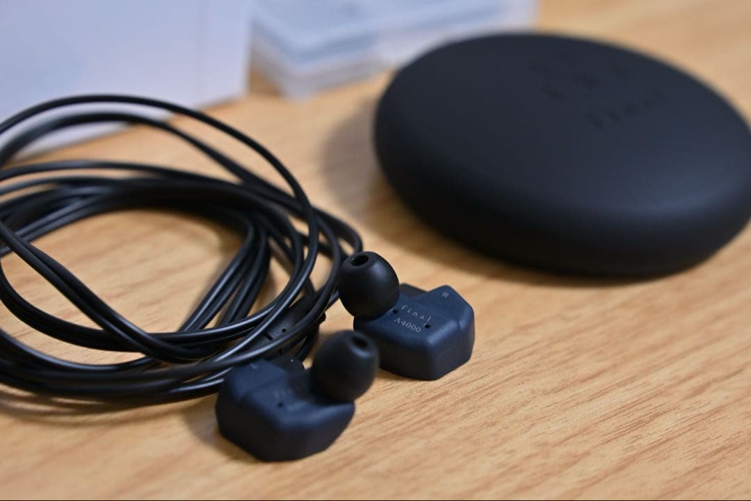 final A4000 イヤホン ダークネイビー