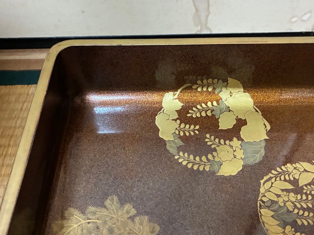 漆器 金箔 唐草紋 蒔絵 梨地 四角盆 時代物 木箱入