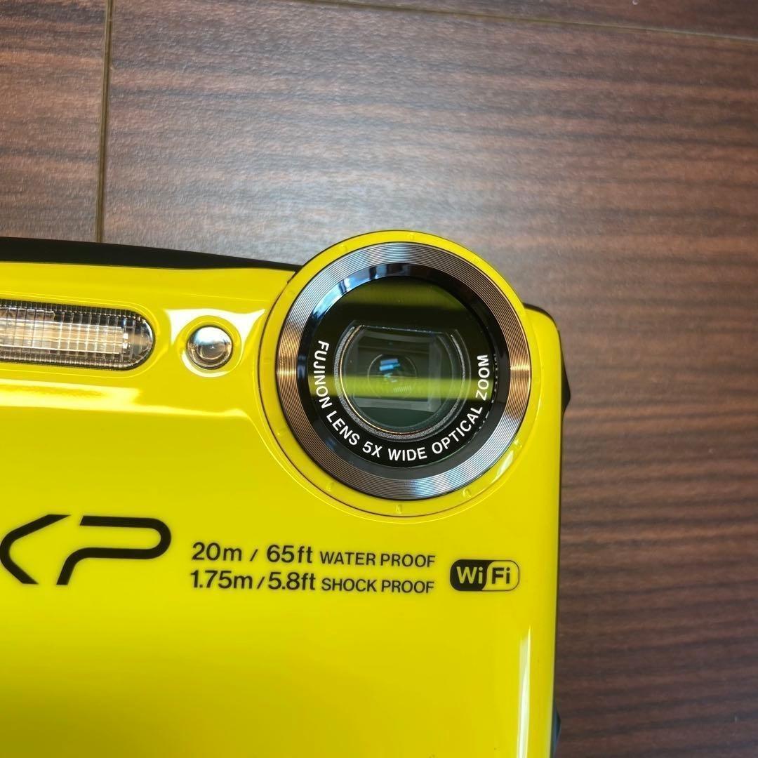 FUJI FILM FinePix XP120 デジカメ ほぼ新品 4277
