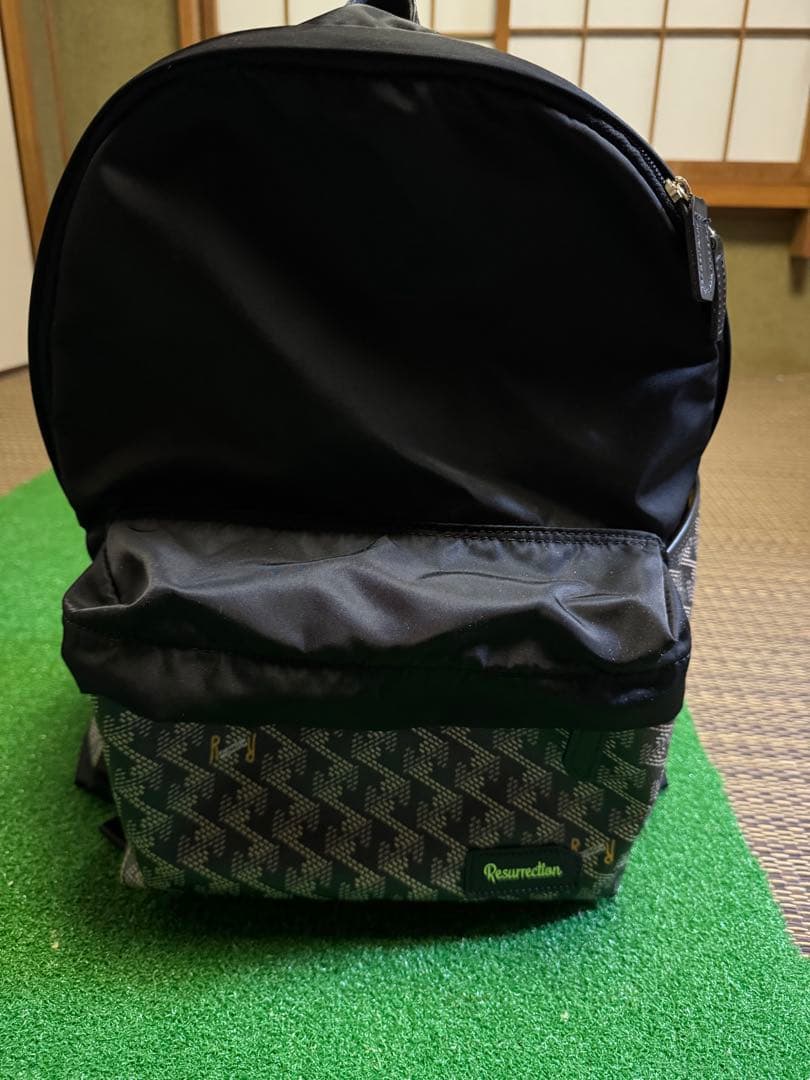 【美品】レザレクション バッグパック