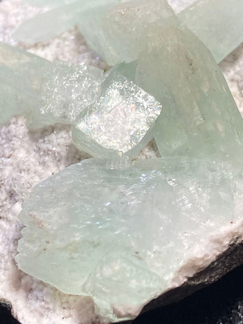 グリーンアポフィライト 原石 極上 クラスター 癒し 天然石 パワーストーン