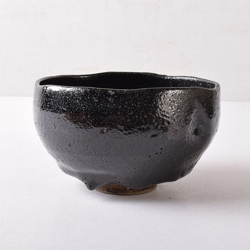 茶道具　九代楽吉左衛門　了入作　黒楽茶碗　十二代楽吉左衛門極め箱　M　R8353