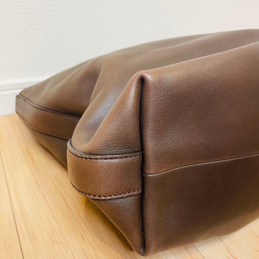 ⭐️美品⭐️ HIROFU ワンショルダーバッグ　チャーム付き　スエード裏地　本革