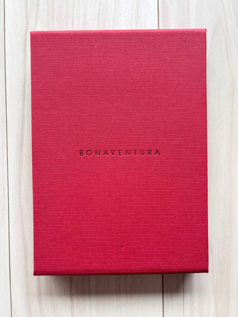 新品　ボナベンチュラ　iPhone15 サクラピンク