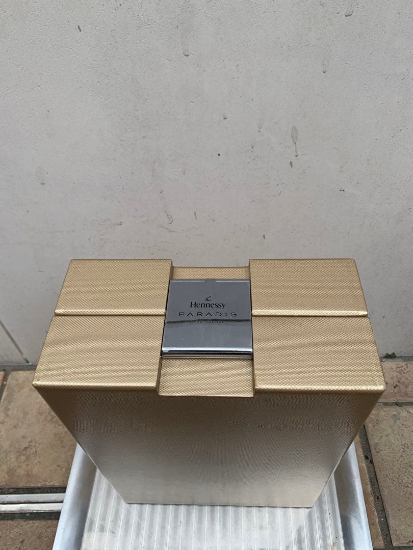 箱付・正規品 ヘネシー パラディ Paradis 700ml 未開封