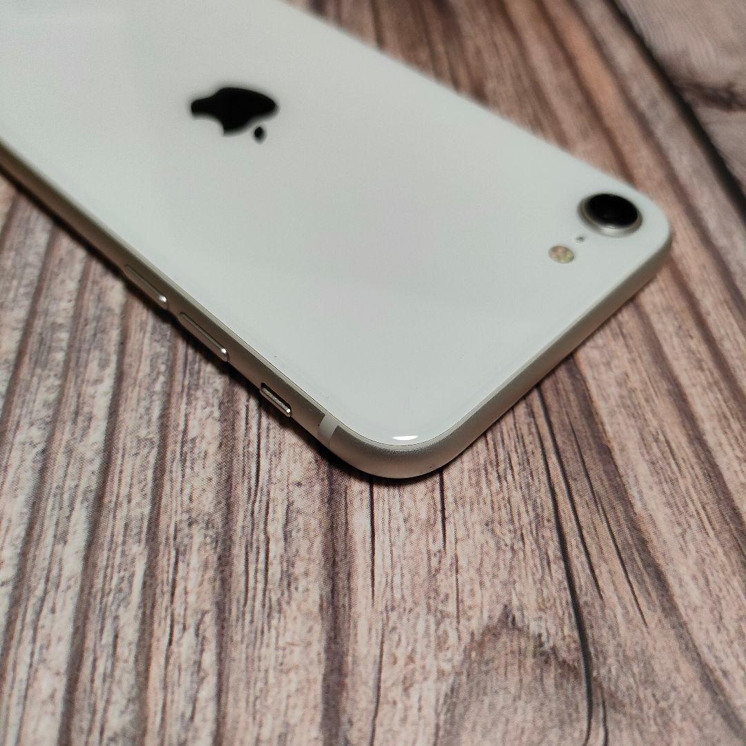 iPhone SE 第3世代 64GB スターライト 美品