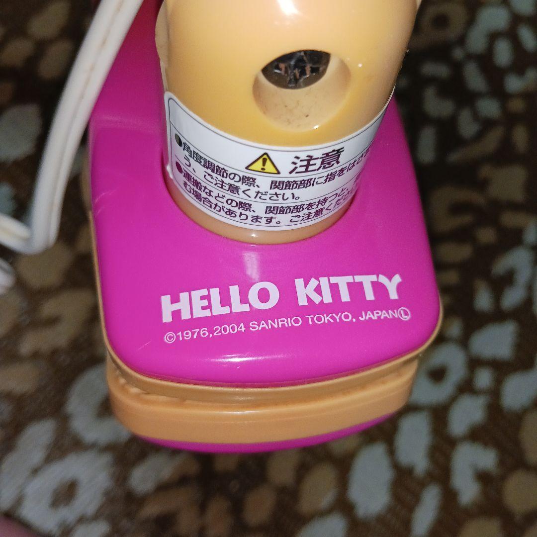 ハローキティ パーソナル家庭用扇風機 　　日焼けキティ　2004年製