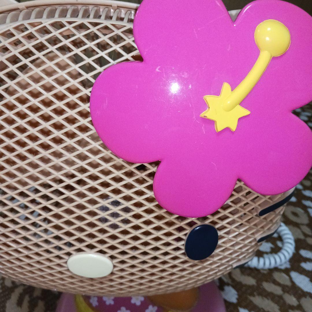 ハローキティ パーソナル家庭用扇風機 　　日焼けキティ　2004年製