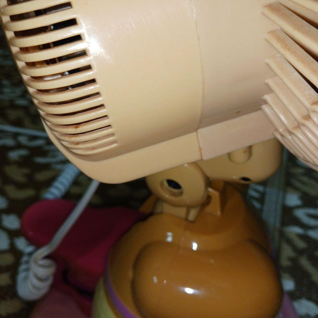 ハローキティ パーソナル家庭用扇風機 　　日焼けキティ　2004年製