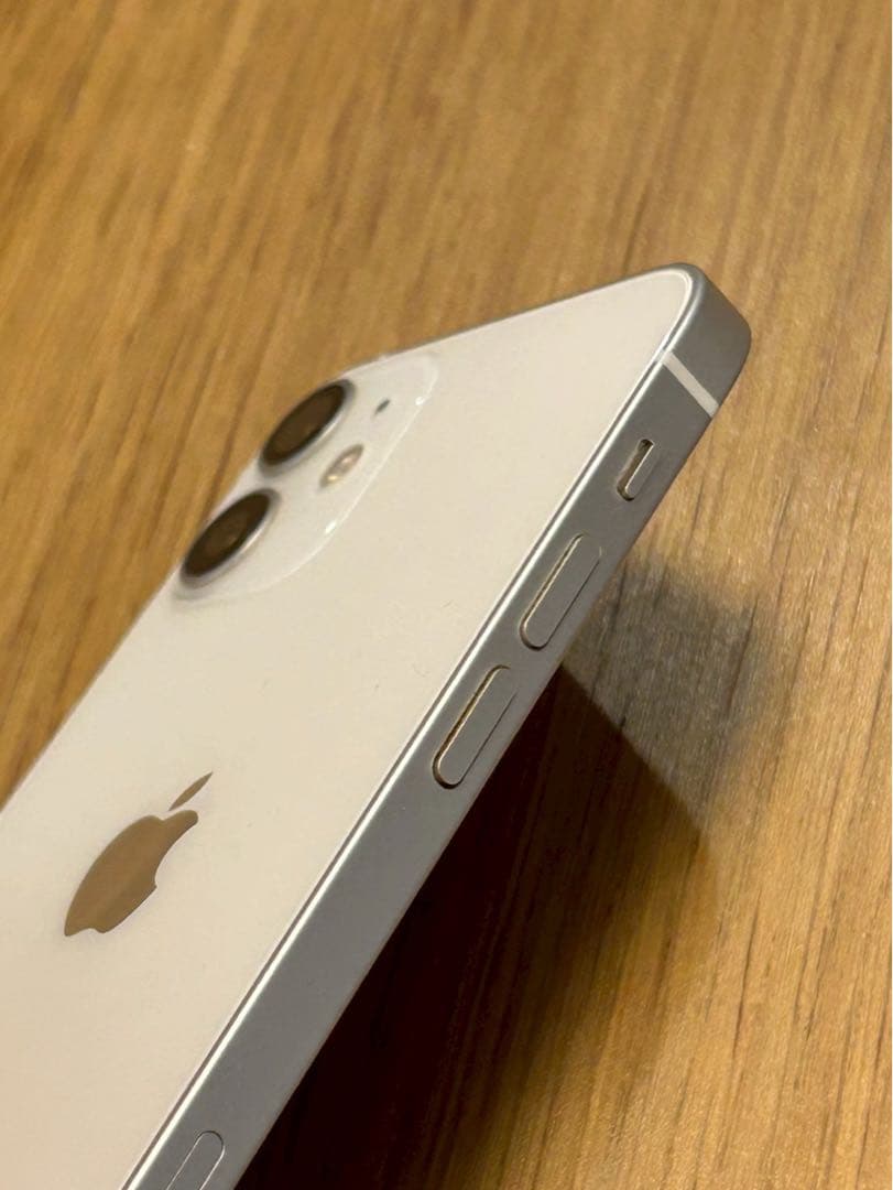 Apple iPhone 12 mini ホワイト 128GB箱付き