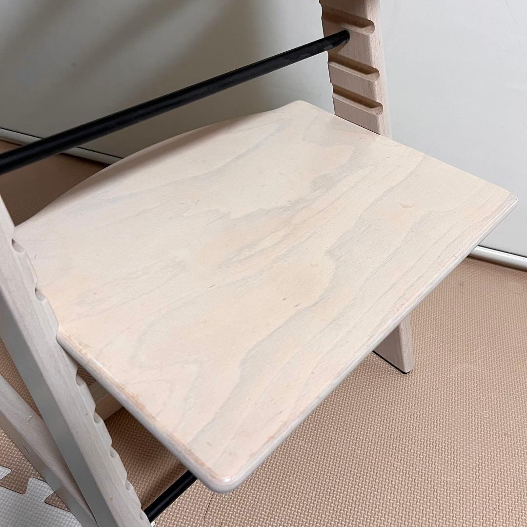 【新型】シリアル4　ストッケ トリップトラップホワイトウォッシュ