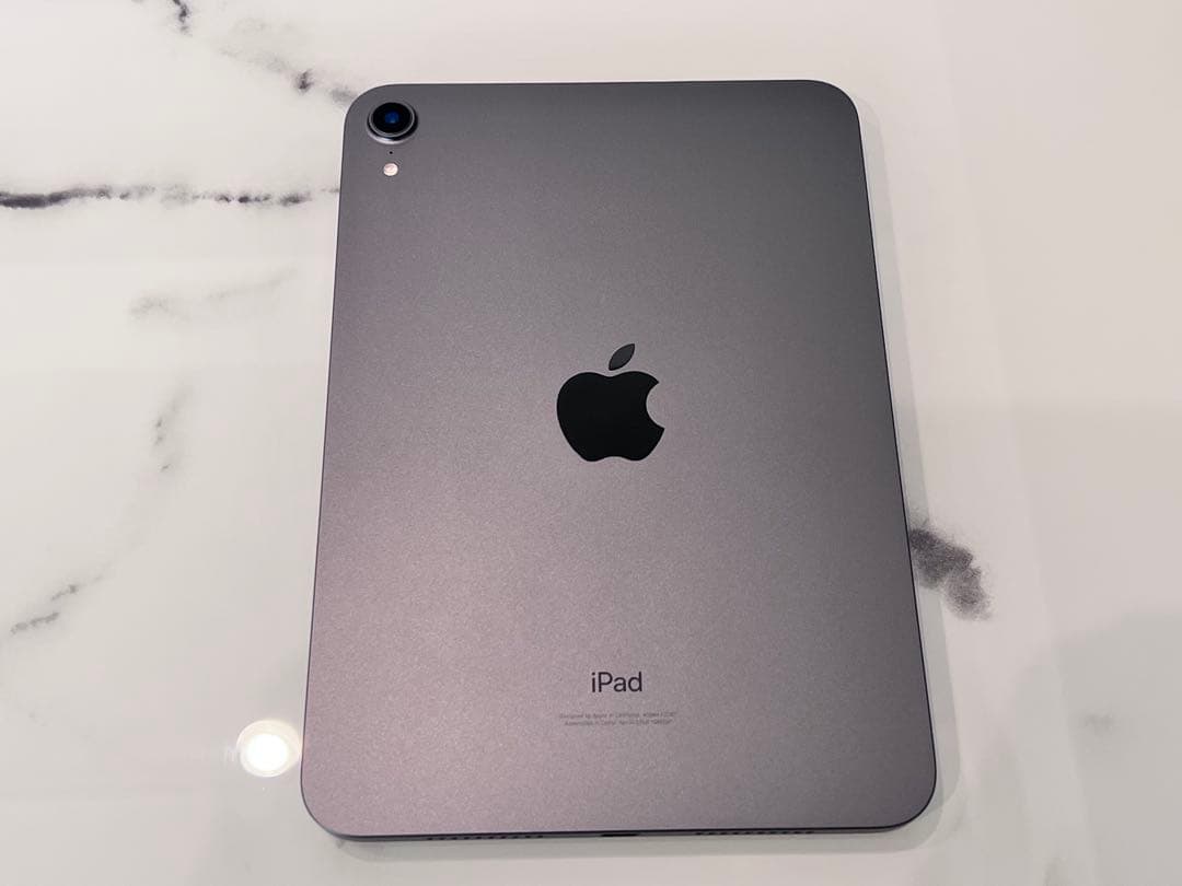 【美品】iPad mini (第6世代) 64GB Wi-Fi カバー付き
