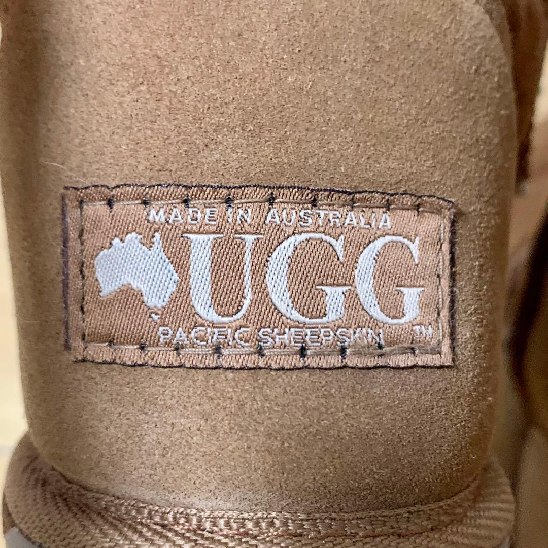 ジェイ★　25.5㎝ UGGムートンブーツ ベージュ ♪ボタン付きフワモコ