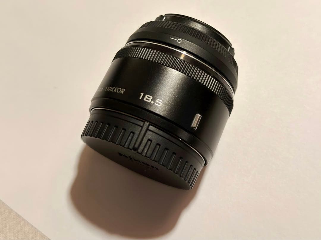 Nikon 1 J5 + 1 Nikkorレンズ3本+おまけ付き