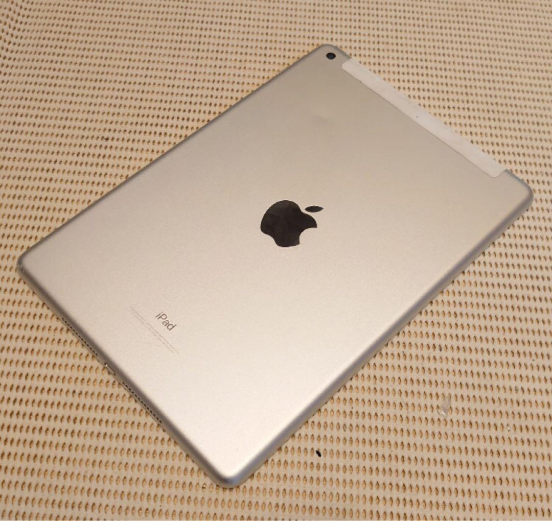 完動品SIMフリー液晶無傷iPad第6世代(A1954)本体32GB AJF8D