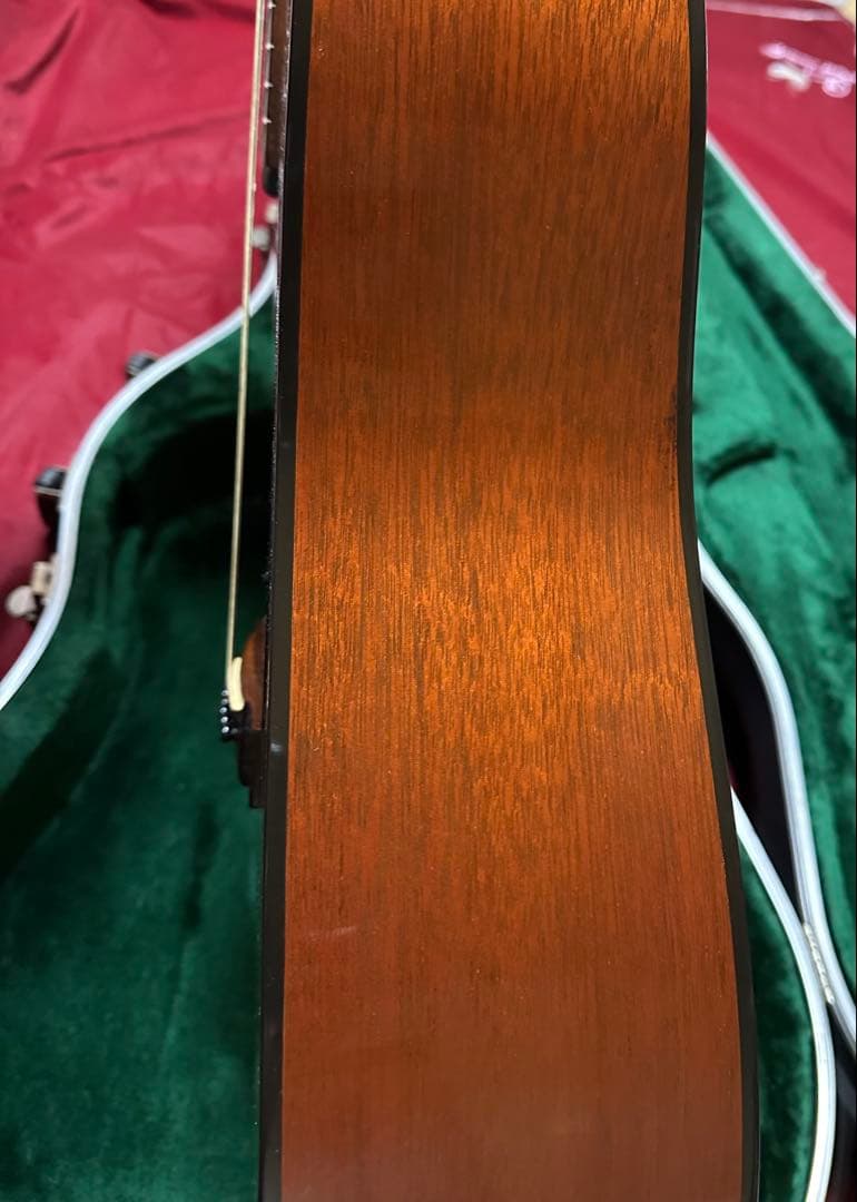 Martin D-18 アコースティックギター