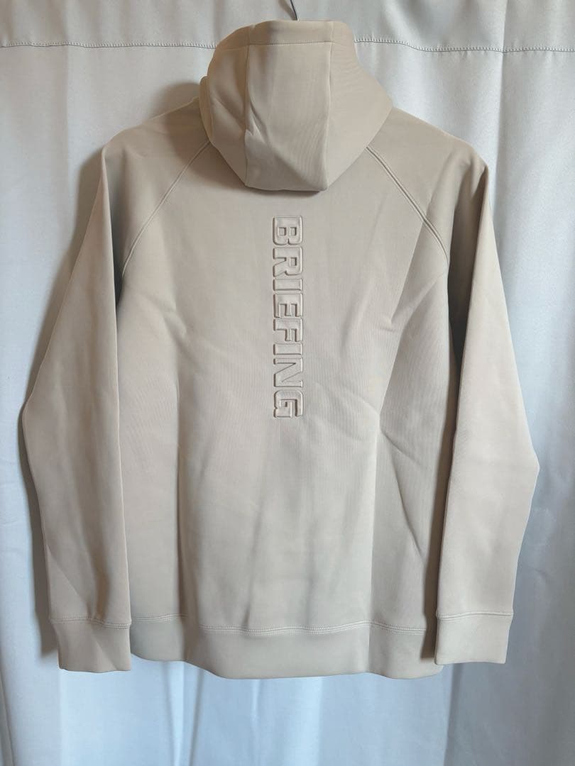 【新品】BRIEFING ブリーフィング ゴルフ　フーディ　ベージュ　パーカーL