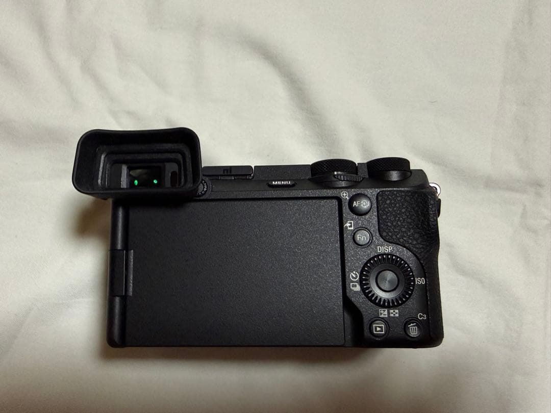 SONY α6700 ILCE-6700 ボディ SmallRigプレート付き