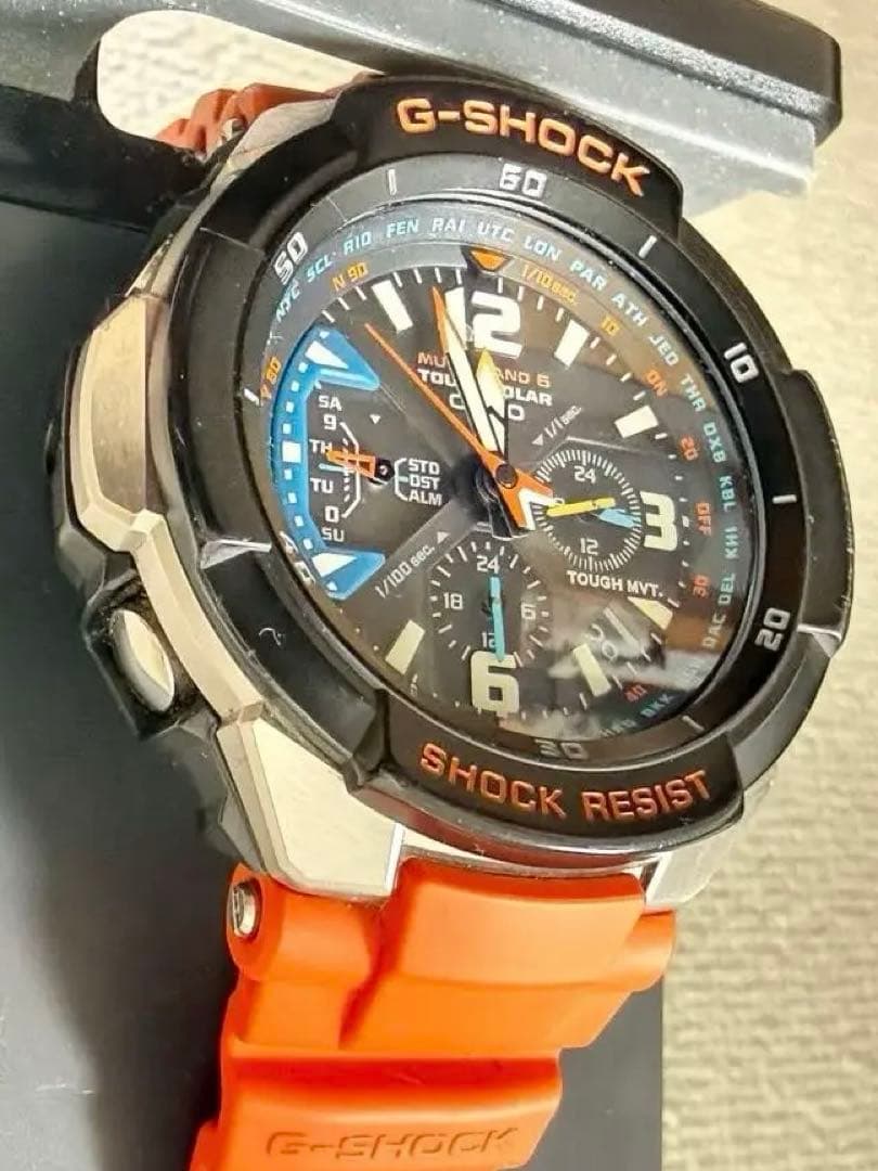 【極美品】G-SHOCK SKY COCKPIT GW-3000M-4AJF