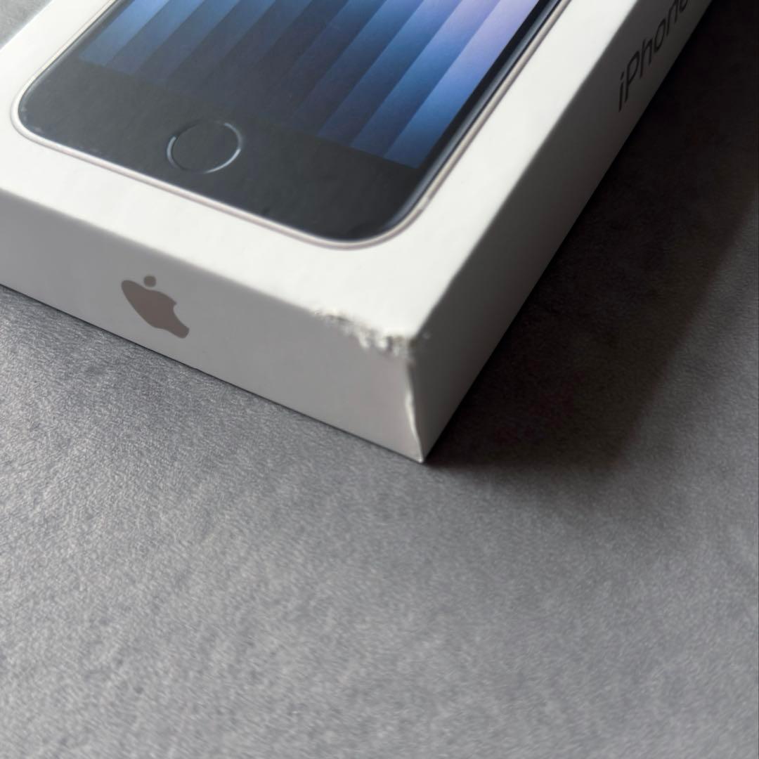 iPhone SE 第3世代 128GB 初期化済み