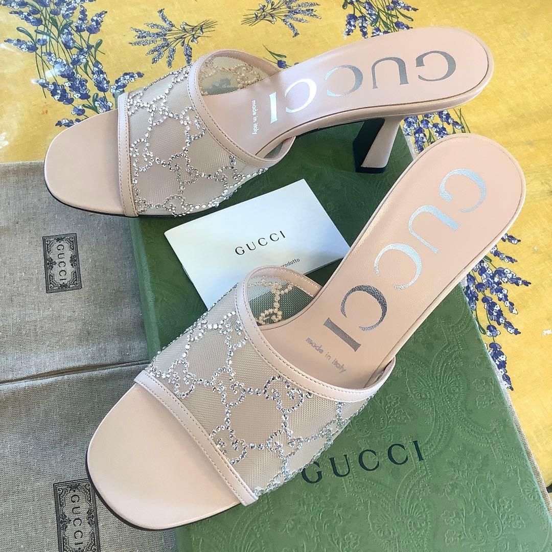 新品! グッチ ダイヤモンドカットクリスタルビジュー GGマーク サンダル24㎝