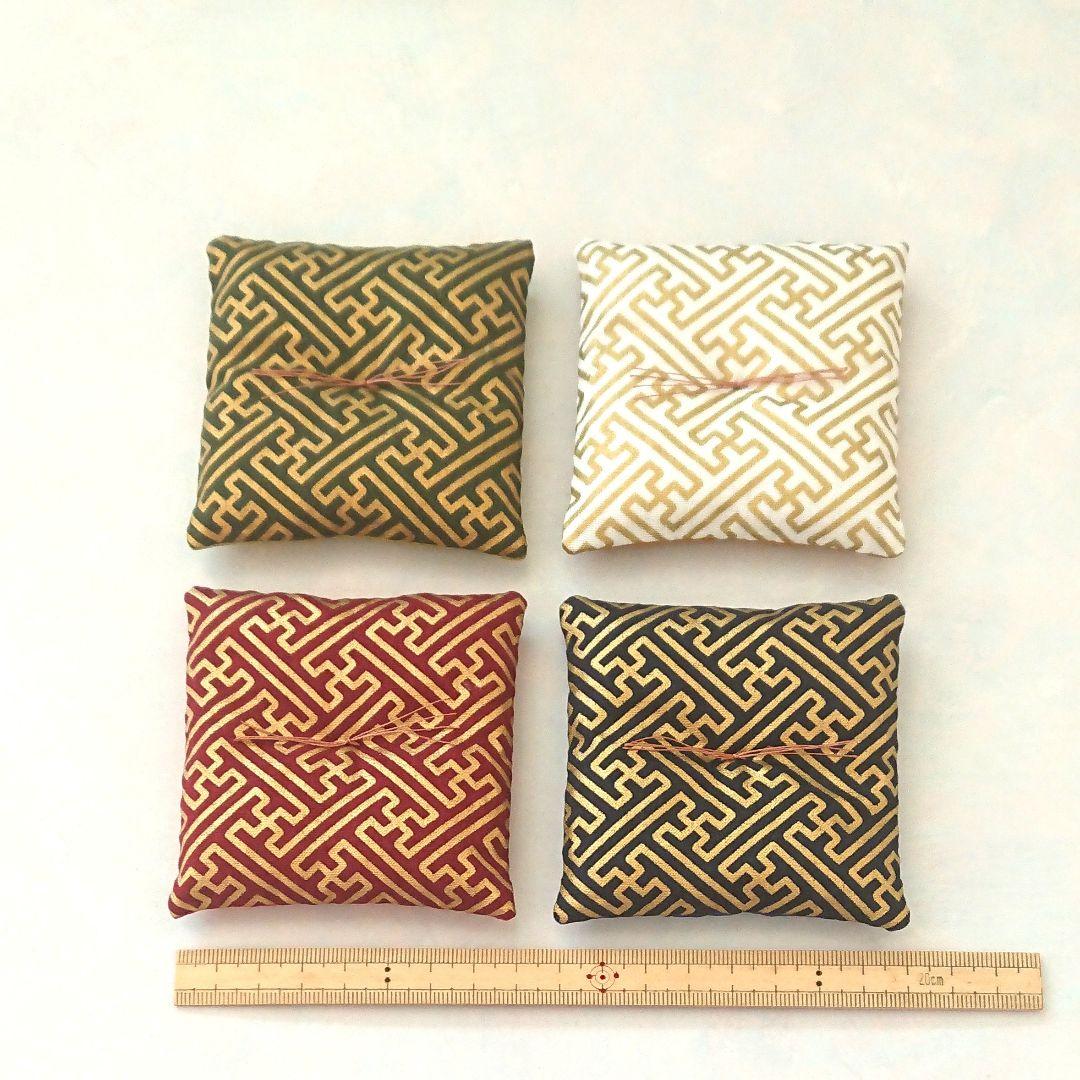 ★オーダーページ★ ミニ座布団「紗綾形」置物用 ハンドメイド ミニチュア