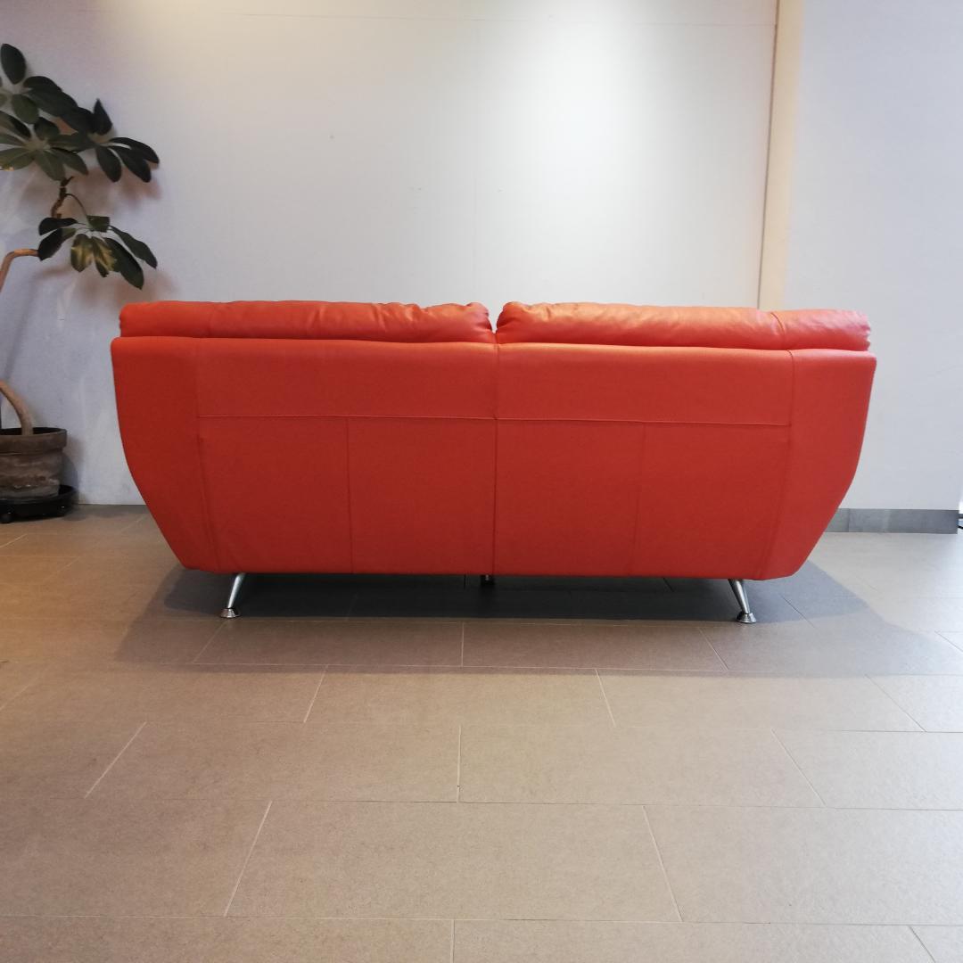 美品♠IDC大塚家具取扱い　レザーワールド　ラブソファ　B