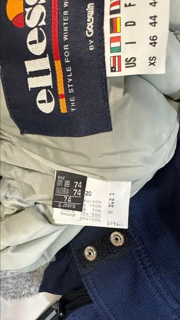 極美品　ellesse スキーウェア　上下セット　白と紺色　レディースL程度