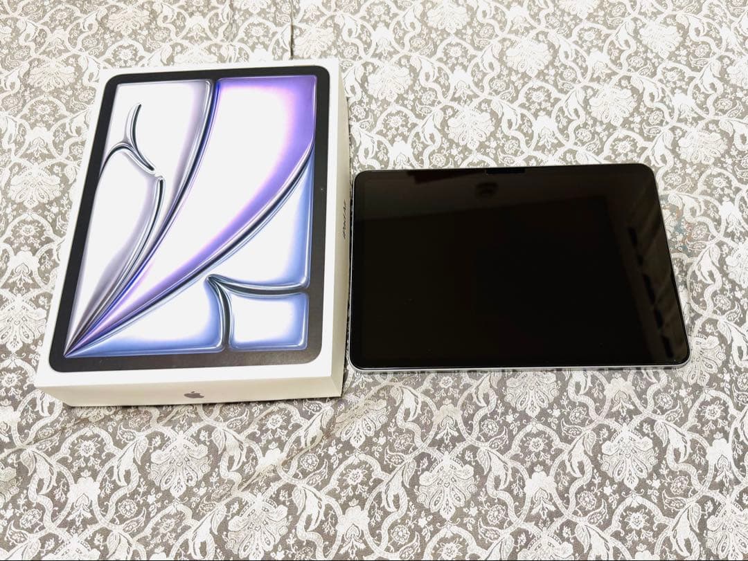 iPad Air M2 純正Magic Keyboard pencil Pro