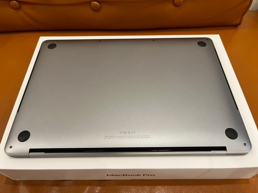 MacBook Pro 16G SSD1TB US配列